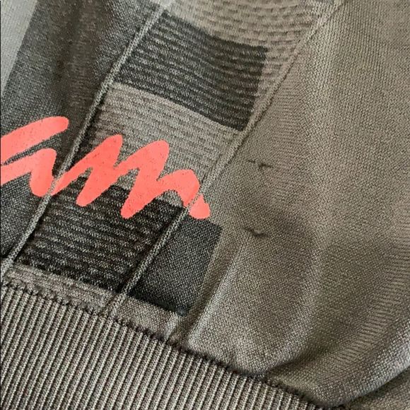 Sports Bra Size Small - Picture 3 of 3